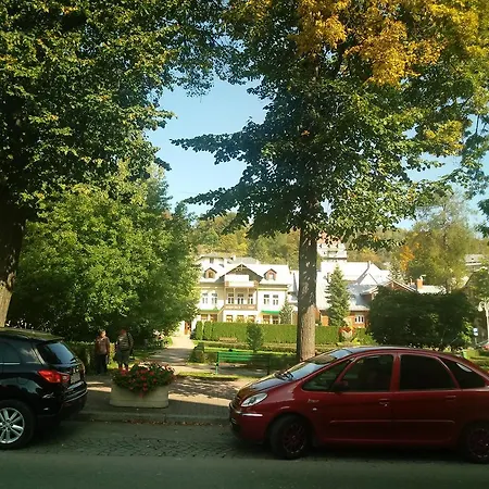 民宿 Willa Dniestrzanka W Centrum Krynicy Zdroj